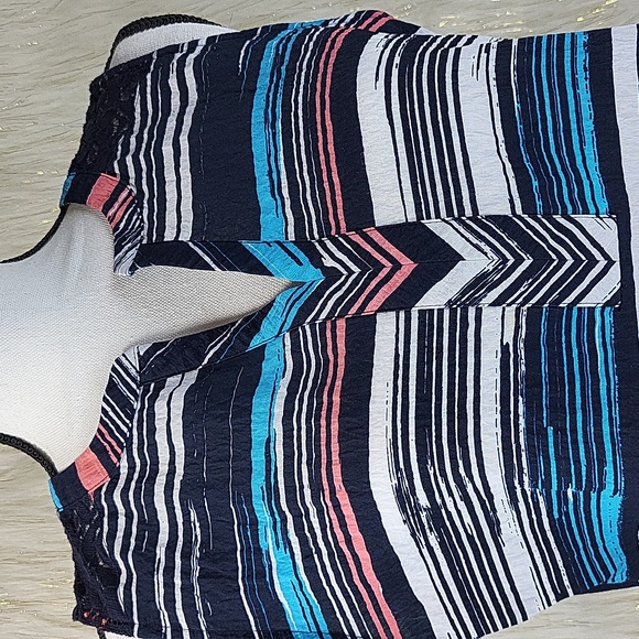 Van Heusen Tank Top - Picture 2 of 8